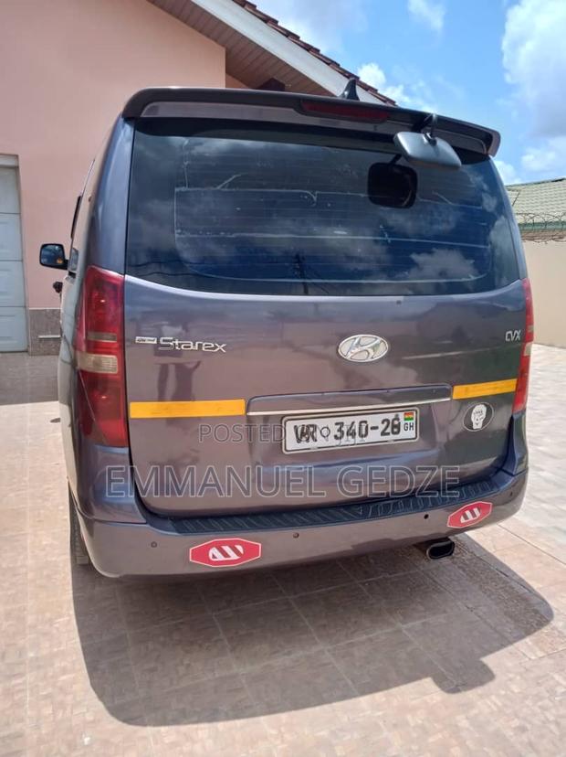 Mini Van for Rent (Starex Bus) - 11 Seater · Photo 2