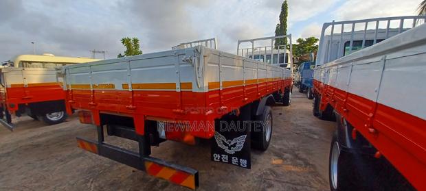 Kia Rhino 2 · Photo 5