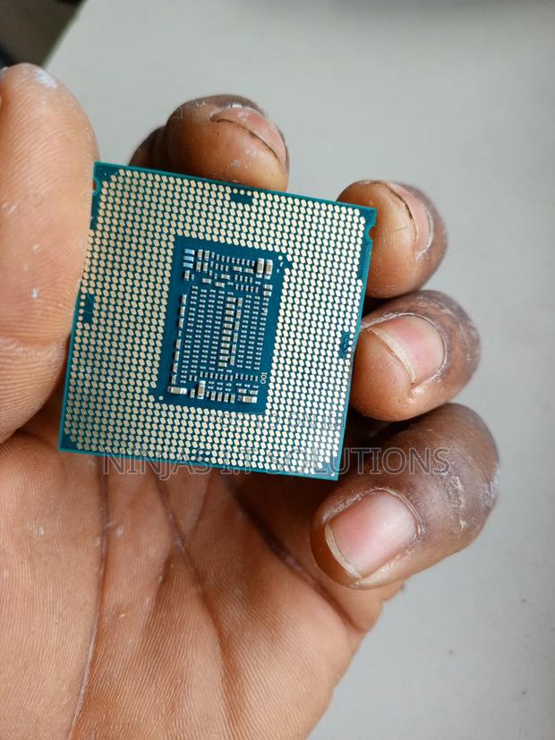 I5 8th Generation Cpu · Photo 2