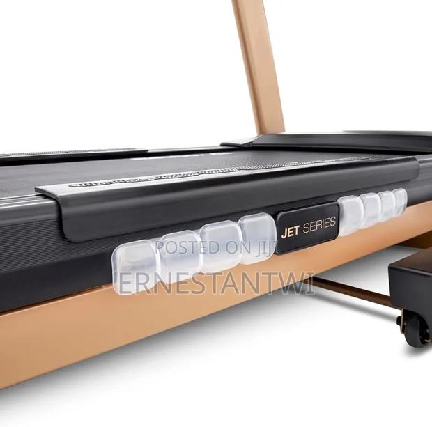 Luxury Treadmill From Reebok, UK · Photo 8