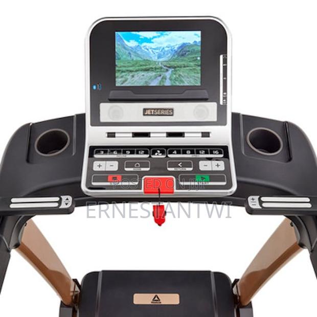 Luxury Treadmill From Reebok, UK · Photo 6