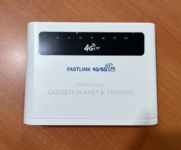 Fastlink LTE 4g/5g CPE Unified Rechargeable Router - 300mbps · Photo 3
