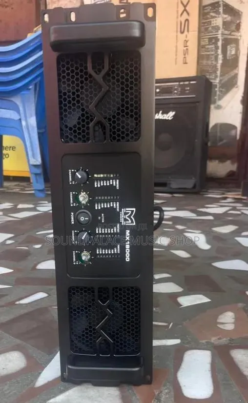 Martin Audio MX18000 4-Channel Power Amplifier · Photo 1