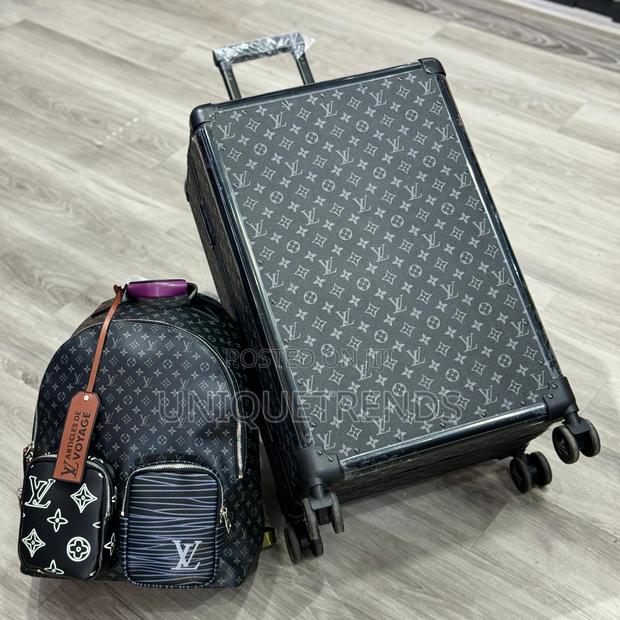 Luxury Traveling Bags Set · Photo 8