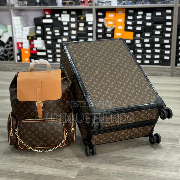 Luxury Traveling Bags Set · Photo 5
