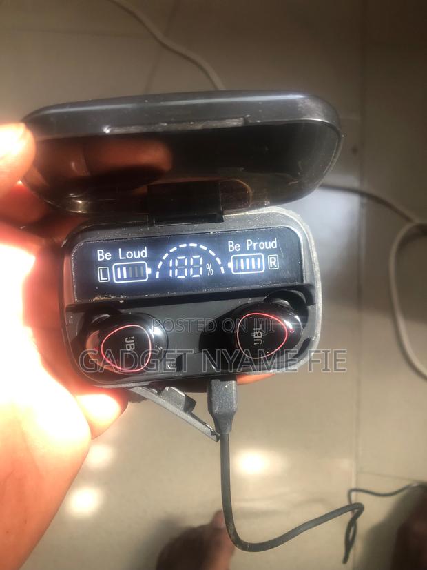 Super Bass Bluetooth 5.0 Wireless Earbuds · Photo 3