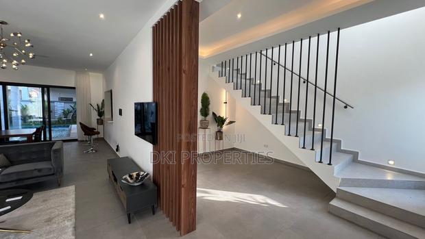 3bdrm House in Dki Properties, East Legon for sale · Photo 2