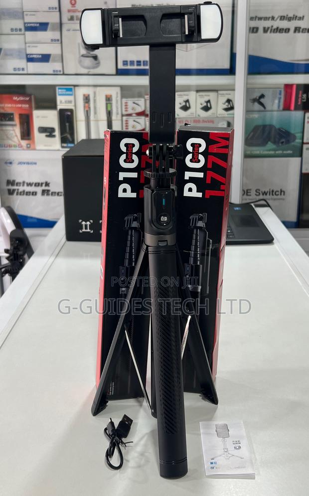P100 Selfie Stick 1.77m With Bluetooth and 2 Led Light · Photo 1