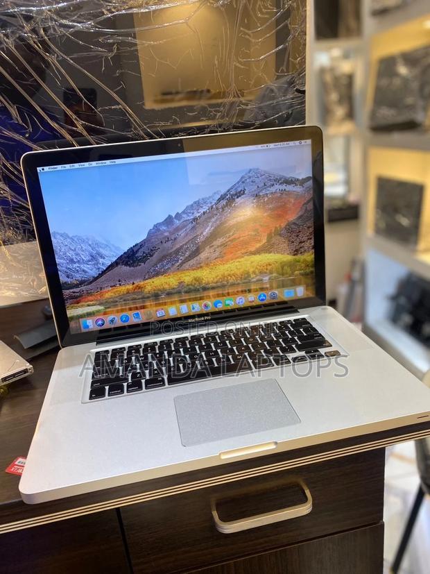New Laptop Apple MacBook Pro 2011 8GB Intel Core I7 HDD+SSD 256GB · Photo 2