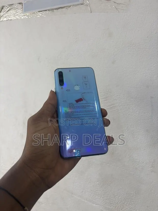 New Huawei Y9 Prime 2019 128 GB Blue · Photo 1