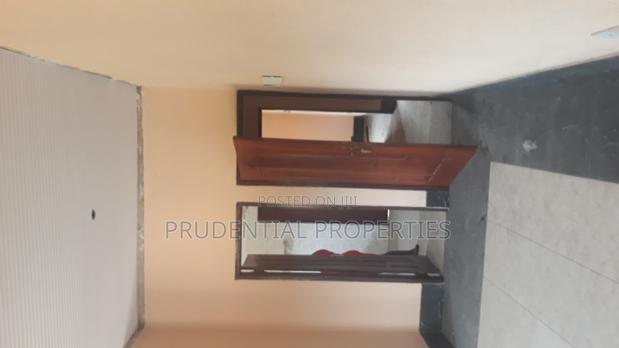 8bdrm House in West Legon for rent · Photo 5