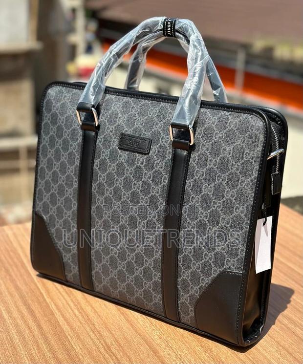 Executive Leather Bags · Photo 1
