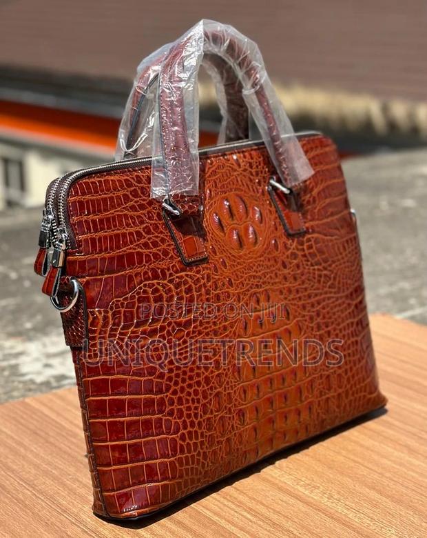Quality Leather Laptop Bags · Photo 1