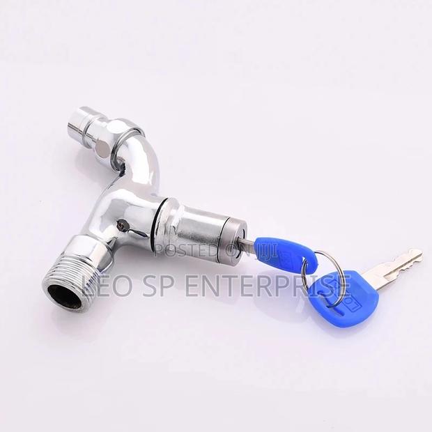 Faucet With Key · Photo 4