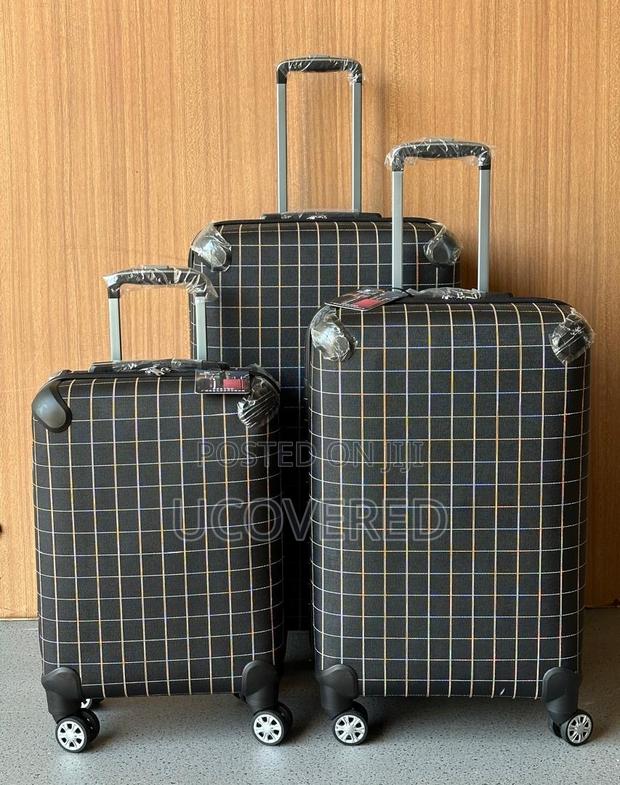 Durable Anti-Crack Suitcase Bags · Photo 2