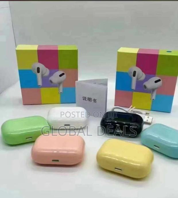 Apple and Android Airpods Pro · Photo 1