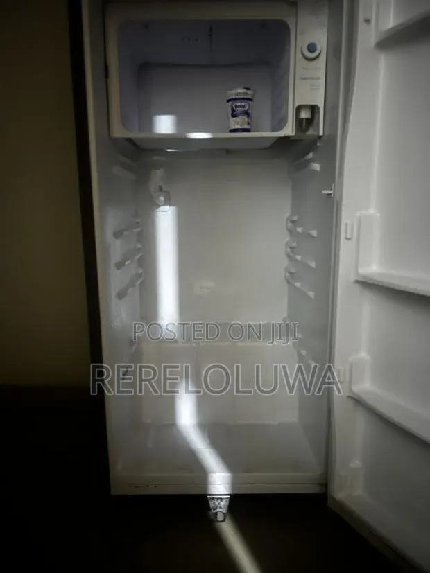 Hisense 150L Single Door Refrigerator (Semi-Auto Defrost) · Photo 1