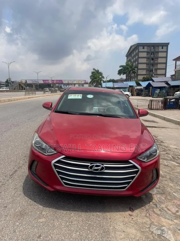 Hyundai Elantra Limited Sedan FWD (2.0L 4cyl 6A) 2017 Red · Photo 1