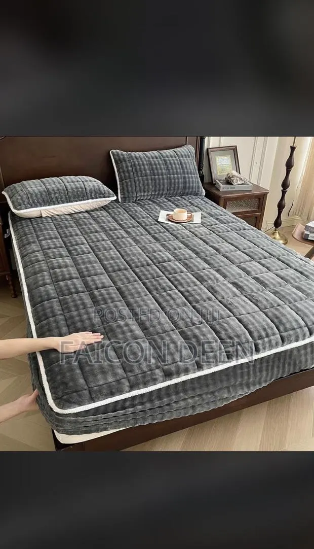 Fluffy Touch Deep Rest (100% Pure Cotton Fluffy Mattress Covers · Photo 1