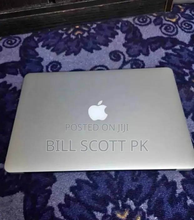 Laptop Apple MacBook Air 4GB Intel Core i5 SSD 160GB · Photo 1