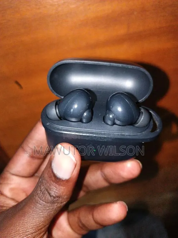 Oraimo Spacebuds Lite · Photo 1