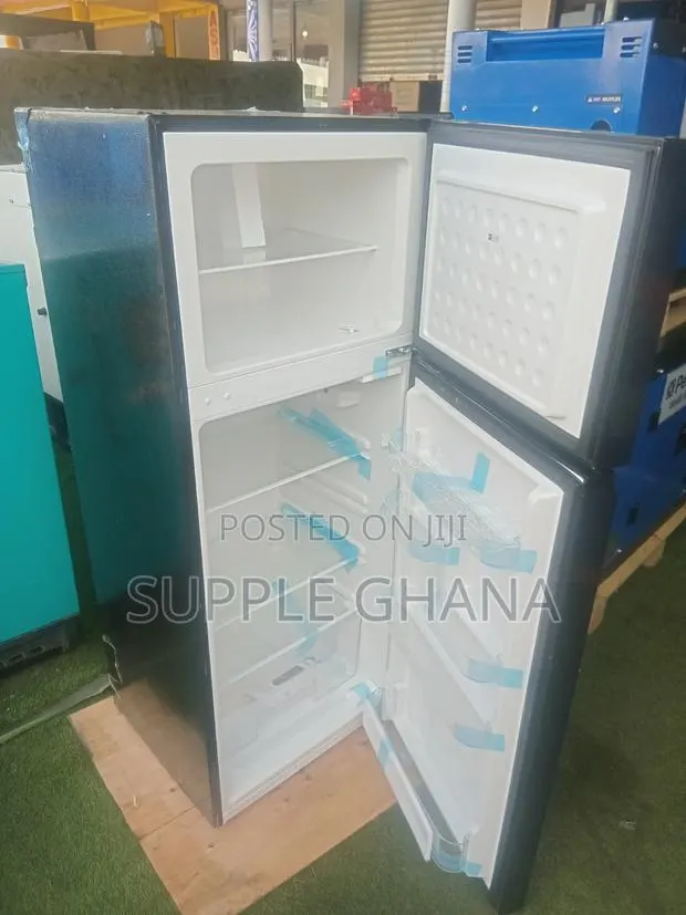 Pearl Deep Freezer Quality Cooling, Low Energy Consumption Great Value · Photo 1