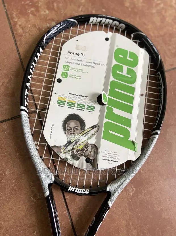 Original Prince Long Tennis Racket at Cool Price · Photo 1