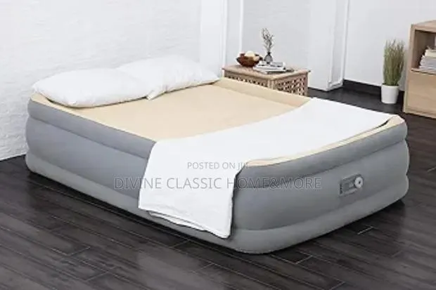 Bestway Tritech Air Mattress With Inbuilt Ac Pump (Queen Size) · Photo 1