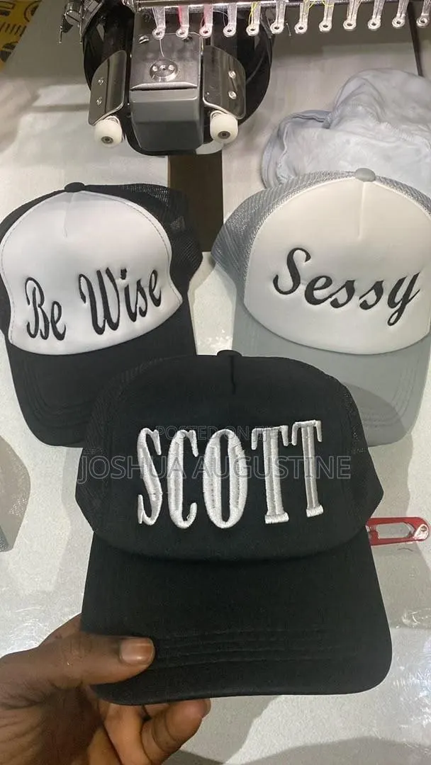 Customize Caps · Photo 1