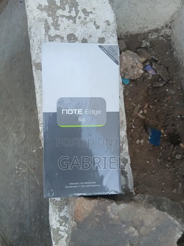 New Infinix Note Edge 256 GB Blue · Photo 1