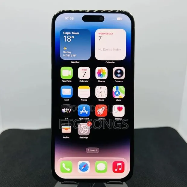 Apple iPhone 14 Pro Max 256 GB Gold · Photo 1