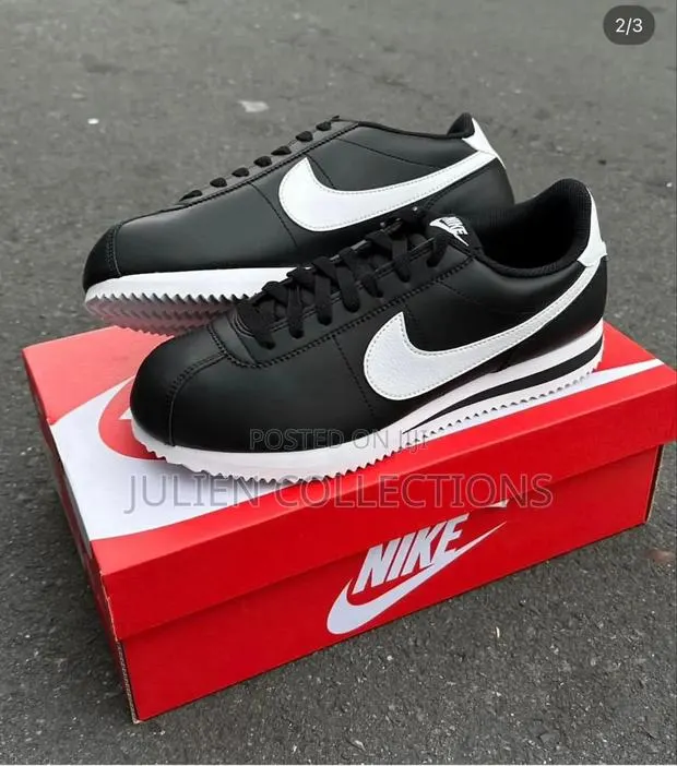 Nike Classic Cortez Blackwhite · Photo 1