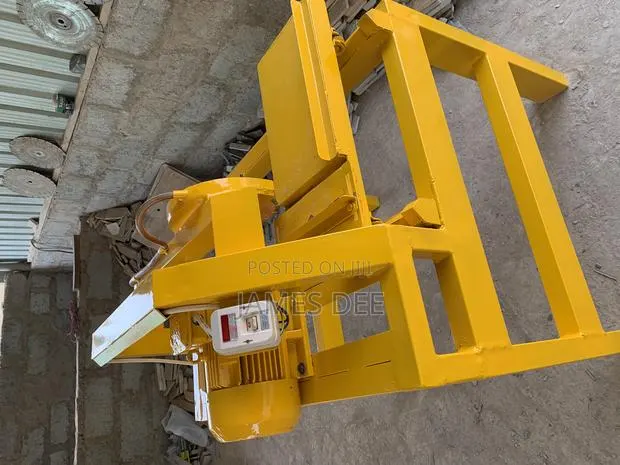 Stone Cutting Machine · Photo 1
