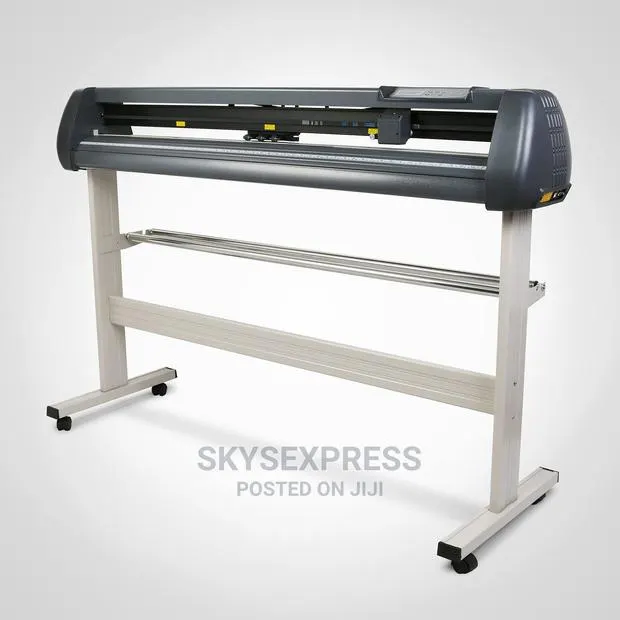 4ft Vinyl Cutting Plotter · Photo 1