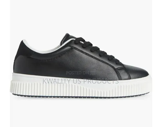 Taryn Rose Girls Lace-Up Sneakers - Size 37 · Photo 1
