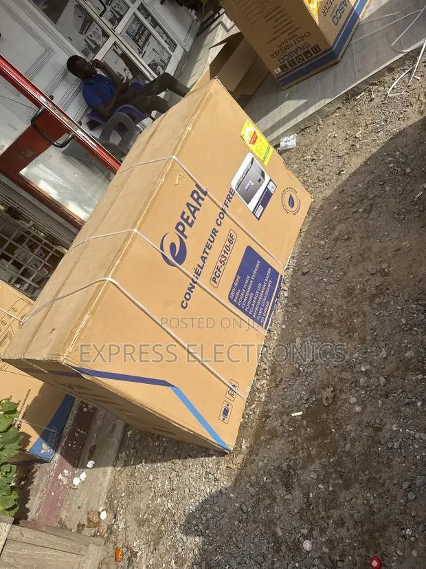 Limited Stock Pearl 508L Chest Freezer Double Door · Photo 1