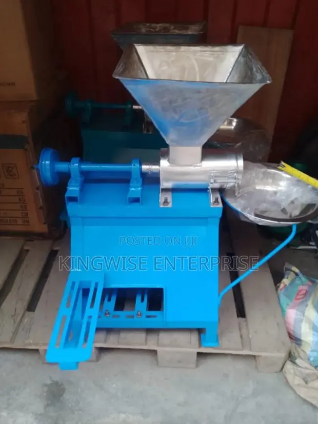 Fufu Machine With Petrol Engine · Photo 1