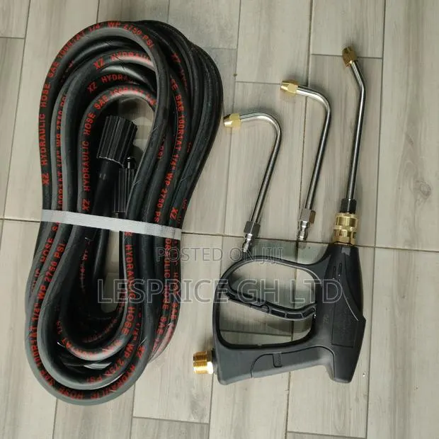 Super Nice and Portable 10mm Pressure Hose With Gun and Nozzle · Photo 1