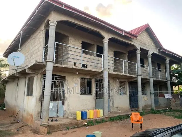 8bdrm House in Kasoa Akwele Newtown, Accra Metropolitan for sale · Photo 1