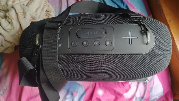 Maxbest Bluetooth Speaker · Photo 1