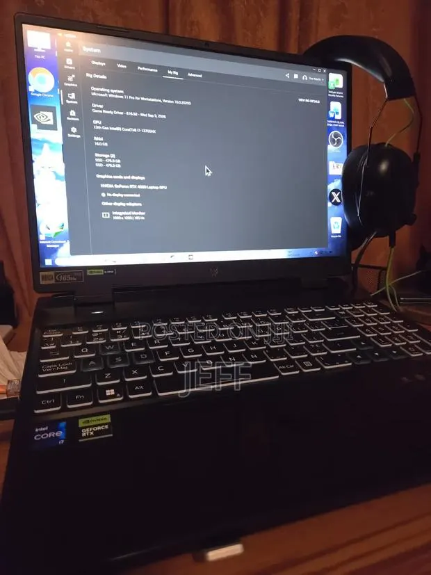 Laptop Acer Predator Helios Neo 16 16GB Intel Core i7 SSD 1T · Photo 1