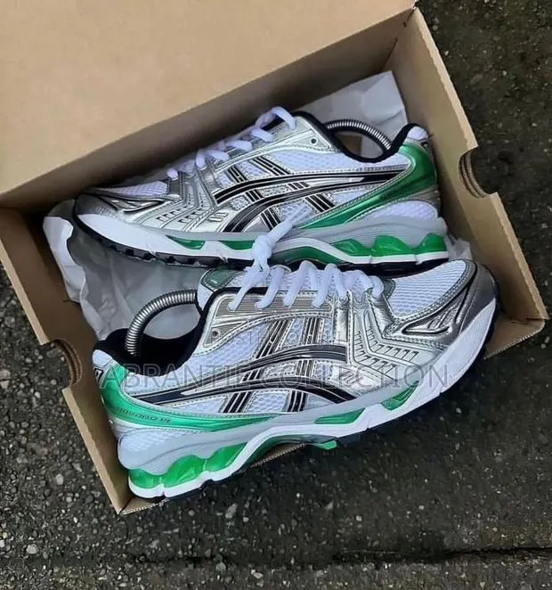 Asics Gel Running Sneaker · Photo 1