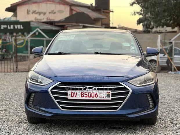 Hyundai Elantra 2018 Blue · Photo 1