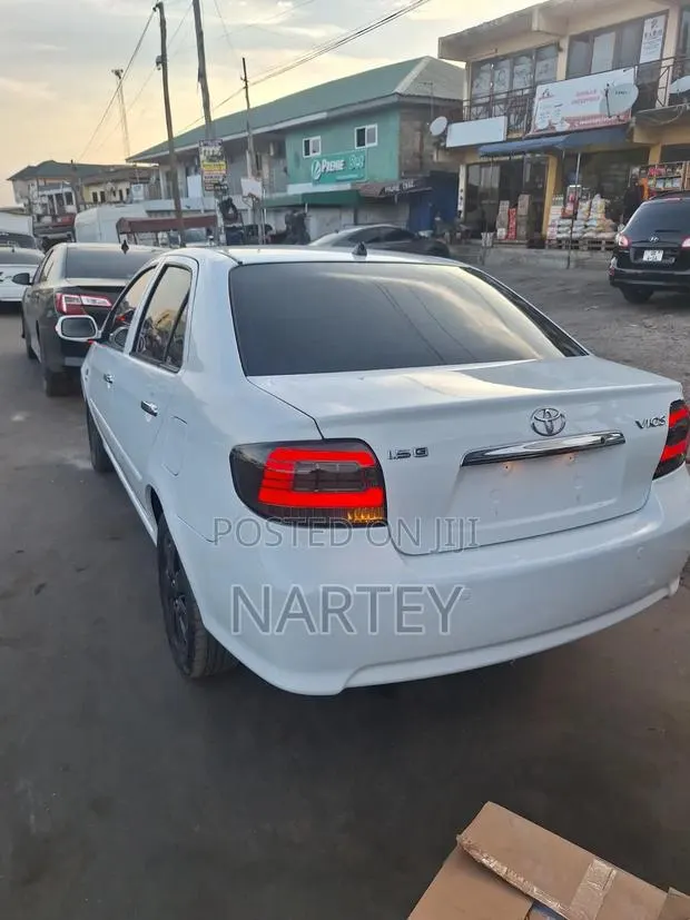 Toyota Vios 2011 White