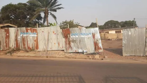0.17 Acres 1 Plot of Land at Odorkor for Sale · Photo 1
