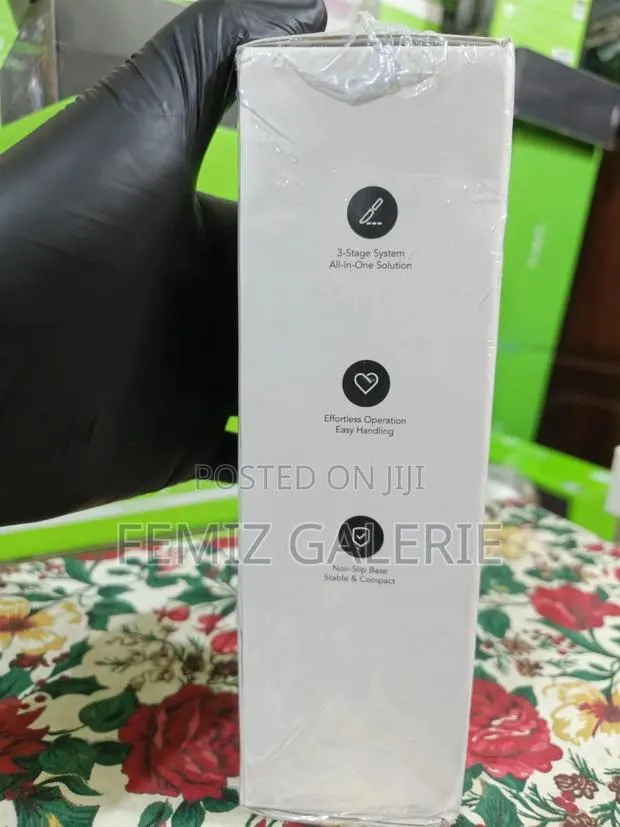 Oraimo SharpEdge Efficient Space-Saving Knife Sharpener · Photo 3