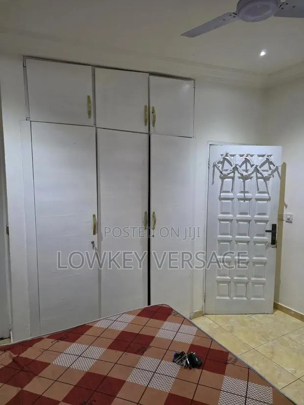 Studio Room + Fridge+ DSTV+ Starlink Internet + Generator
