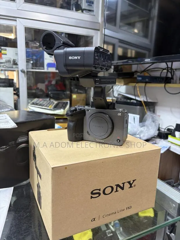 Sony FX3Full-Frame Cinema Camera Body Only · Photo 3