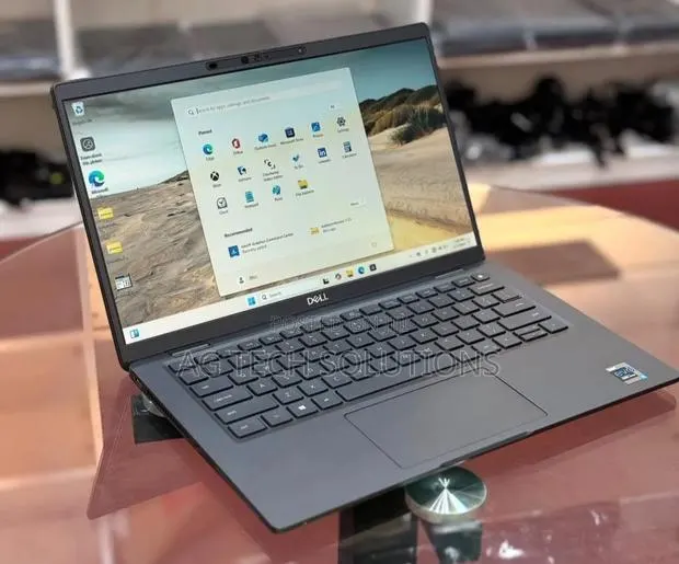 Laptop Dell Latitude 7420 16GB Intel Core i5 SSD 256GB · Photo 1