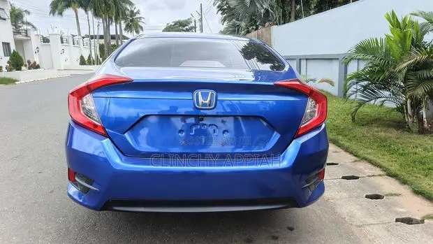 Honda Civic 2019 Blue · Photo 1